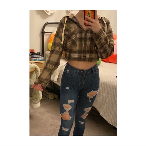 Altar’d state flannel hoodie - Picture 3 of 4